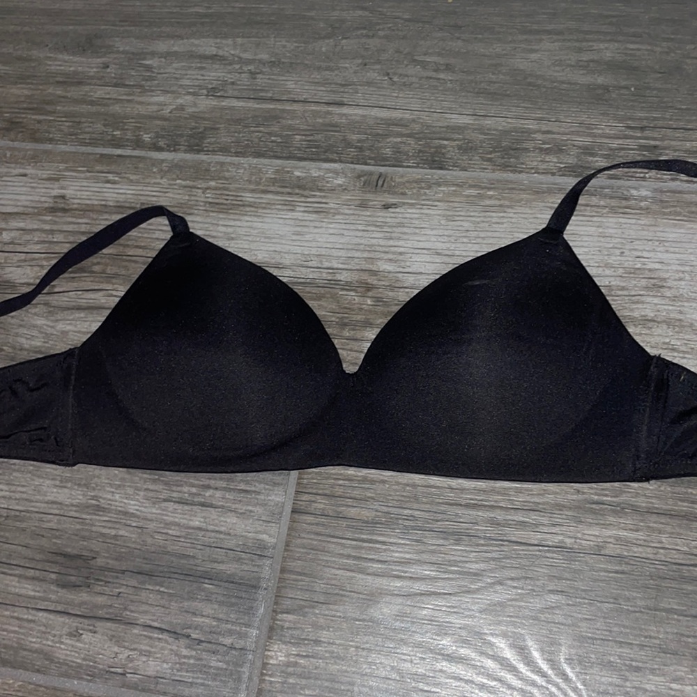 34A bra